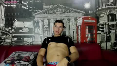 Snapshot of aidenmartell06 chatting on October 17, 2:10 pm --- AIDEN --- online show from October 17, 2:10 pm