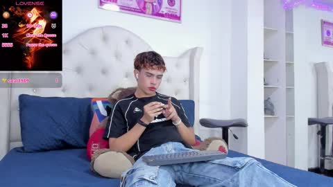 Aiden  online show from October 30, 6:41 pm