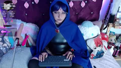 Snapshot of aiko_yagami chatting on September 30, 3:06 am Aiko online show from September 30, 3:06 am