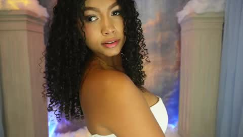 Alisson online show from May 2, 9:09 pm