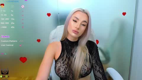 Allie  online show from September 27, 8:12 am