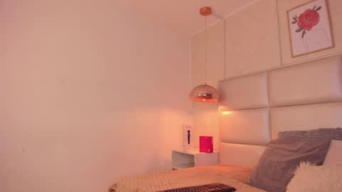 Aily Yozuko online show from April 9, 2:59 am