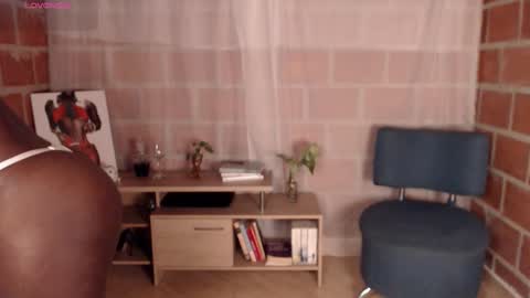 ailyn_ online show from September 16, 4:48 am