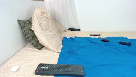 IAN online show from September 8, 8:52 pm