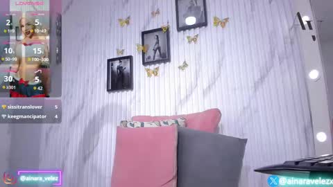 Snapshot of ainaravelez chatting on September 9, 9:26 pm AinaraVelez online show from September 9, 9:26 pm