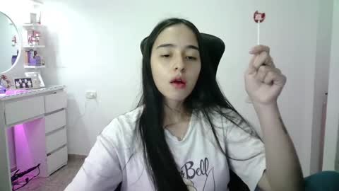 AINE online show from May 27, 1:01 am