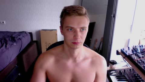 free your mind and your ass will follow online show from May 10, 1:28 pm