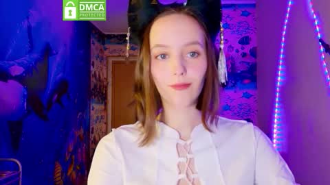 Diva Aira of the Ethereal Fairies online show from February 6, 3:10 am