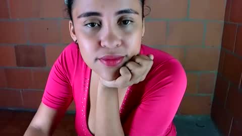 aisha koswell3 online show from December 2, 2:04 pm