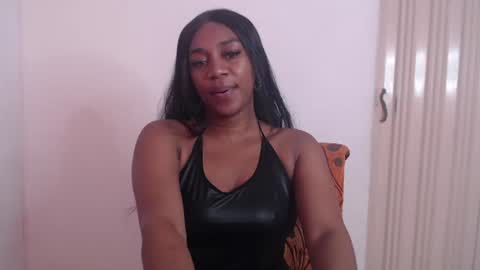 Aisha online show from July 12, 3:15 pm