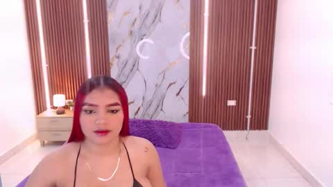 Snapshot of aixa_shaw chatting on October 3, 12:46 pm AIXA online show from October 3, 12:46 pm