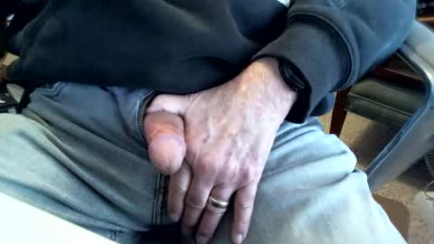 aj_ipa online show from December 4, 9:25 pm