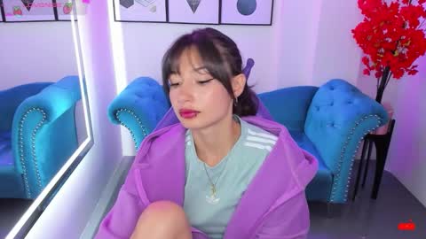 Azaka  online show from September 26, 12:46 pm