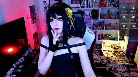 Aki online show from May 22, 7:20 pm
