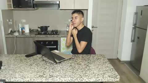Snapshot of aladino_ms chatting on September 27, 12:41 am aladino_ms online show from September 27, 12:41 am