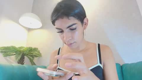 Alahia Rodriguez online show from February 21, 7:50 pm