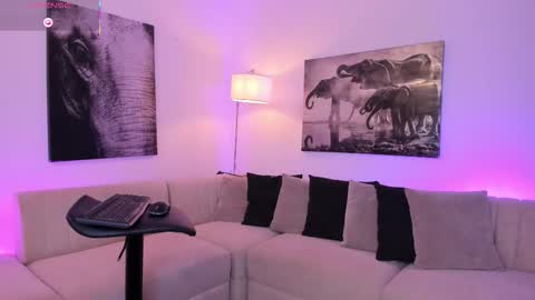 Alaia online show from January 17, 8:28 pm