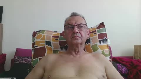 alain5159 online show from May 26, 9:04 am