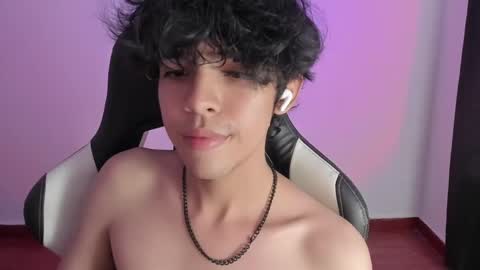 alan18n online show from January 19, 4:12 am