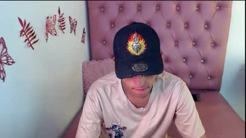 alan_mora online show from November 8, 3:26 pm