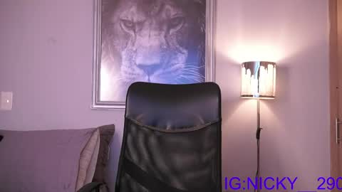 alan_morrys online show from April 21, 2:51 am