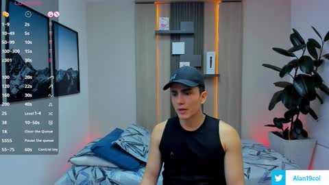 Alan  Kevin can we reach 100 thumbs up please guys  online show from February 3, 7:07 pm