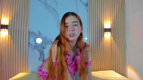 A L A N A  online show from December 5, 12:14 pm