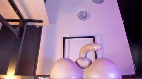 Maeve  online show from February 24, 1:21 pm