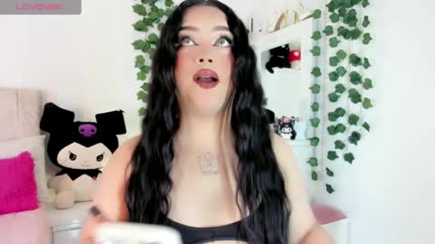 Alana Muller online show from April 2, 9:33 pm