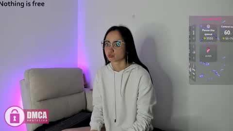 alana_pherson online show from February 12, 8:29 am