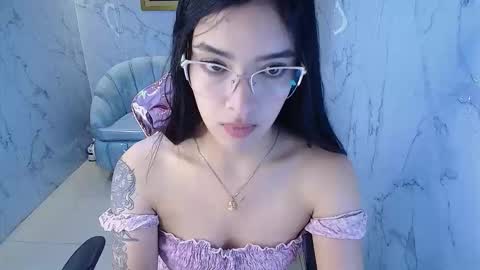 Snapshot of alana_rosse_s chatting on October 21, 1:38 pm Alana online show from October 21, 1:38 pm