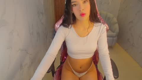 Snapshot of alana_rosse_s chatting on October 12, 1:48 pm Alana online show from October 12, 1:48 pm
