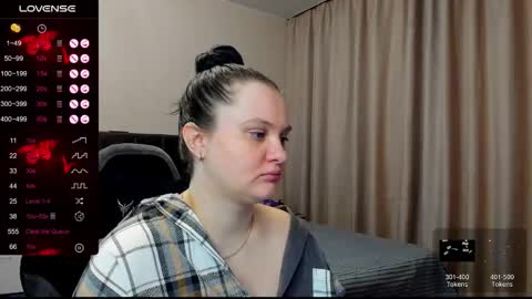 Julia online show from December 16, 1:02 am