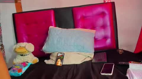 AlanaLars online show from September 14, 4:08 pm