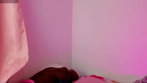 ALANA Please follow me  online show from March 6, 4:00 am