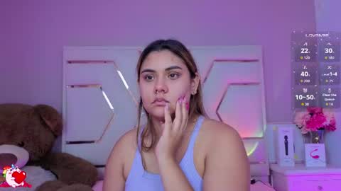 alanarousse_ online show from August 3, 12:44 pm