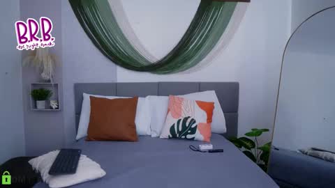 alannathomson online show from November 27, 6:15 pm