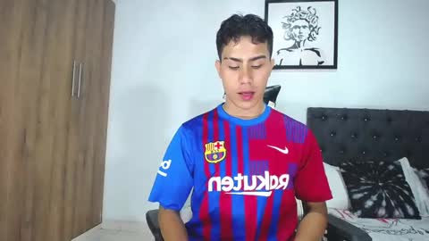 Snapshot of alannaughty_ chatting on October 16, 1:49 am alannaughty_ online show from October 16, 1:49 am