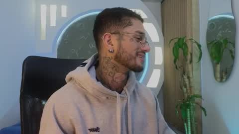 alan online show from March 18, 12:33 pm