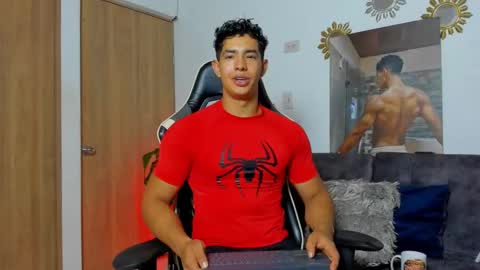 Alan online show from April 2, 11:33 pm