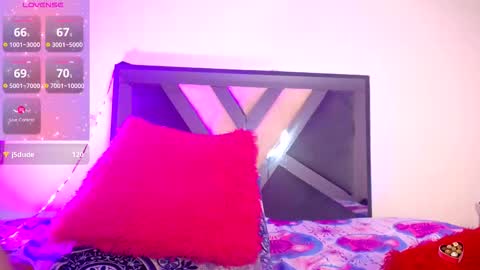 Victoria  online show from September 13, 11:01 am