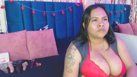 Snapshot of alba_sex10 chatting on March 4, 1:49 pm alba online show from March 4, 1:49 pm