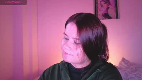 Snapshot of alba_toro535670 chatting on September 10, 11:55 am alba_toro535670 online show from September 10, 11:55 am