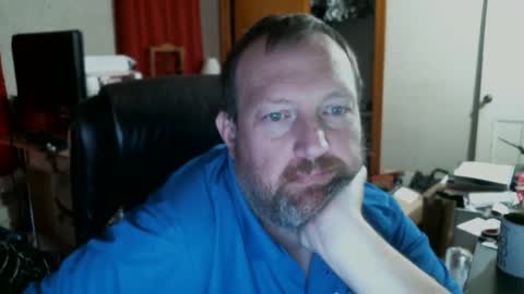 Snapshot of alberik2316 chatting on December 26, 6:54 pm Alberik online show from December 26, 6:54 pm