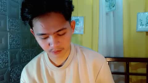 Snapshot of albertx_destroyer69 chatting on October 27, 6:08 pm Albert online show from October 27, 6:08 pm