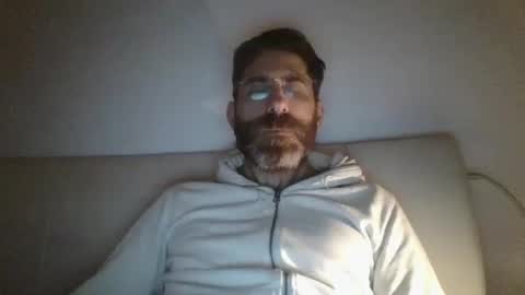 Snapshot of alcatrazcage chatting on January 2, 3:58 am Alcatrazcage online show from January 2, 3:58 am
