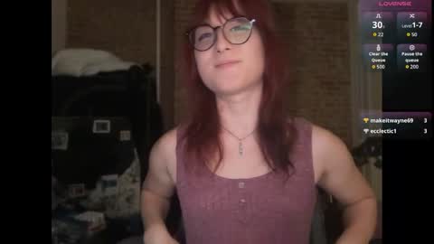 Snapshot of alealacta chatting on October 16, 1:16 am alealacta online show from October 16, 1:16 am