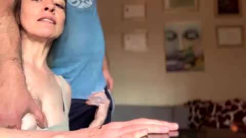 Snapshot of aledca chatting on December 8, 11:18 pm Andrea online show from December 8, 11:18 pm