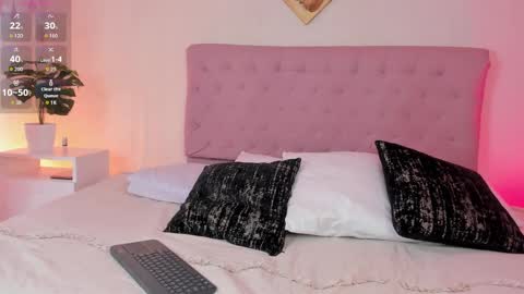 aleexiiaa online show from October 5, 2:02 pm