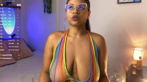 Aleia online show from October 7, 2:07 am